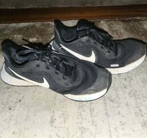 Nike Black and White Athletic Sneakers